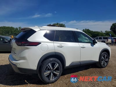 Trzecie zdjęcie samochodu z tyłu: 2026 NISSAN ROGUE SL AWD VIN:5N1BT3CBXTC696718 - miniatura