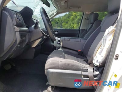 Zdjęcie 7 z 12 samochodu: 2016 TOYOTA TUNDRA SR5 VIN:5TFUM5F18GX067580 - miniatura