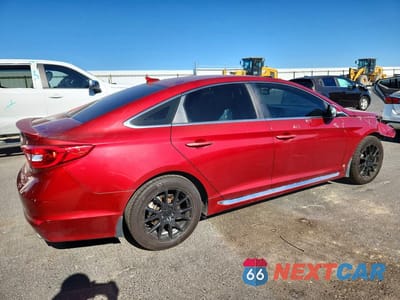 Trzecie zdjęcie samochodu z tyłu: 2015 HYUNDAI SONATA SPORT VIN:5NPE34AF1FH181631 - miniatura