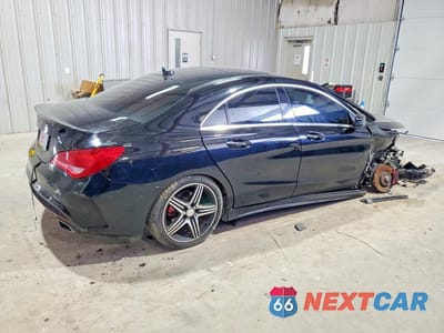 Trzecie zdjęcie samochodu z tyłu: 2016 MERCEDES-BENZ CLA 250 VIN:WDDSJ4EB5GN380009 - miniatura
