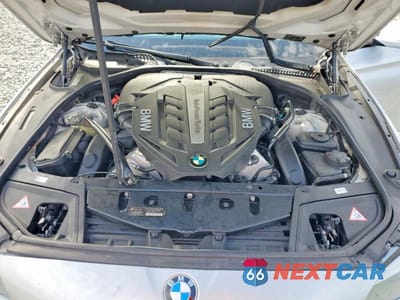 Zdjęcie 11 z 13 samochodu: 2012 BMW 550 XI VIN:WBAFU9C59CC786987 - miniatura