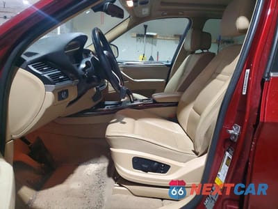 Zdjęcie 7 z 13 samochodu: 2013 BMW X5 XDRIVE35I VIN:5UXZV4C53D0B01239 - miniatura