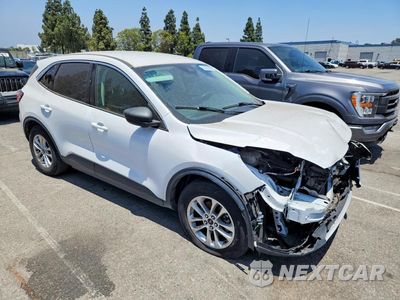 Czwarte zdjęcie samochodu z boku: 2022 FORD ESCAPE SE VIN:1FMCU0G62NUA84698 - miniatura