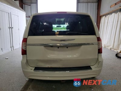 Zdjęcie 6 z 13 samochodu: 2014 CHRYSLER TOWN & COUNTRY TOURING VIN:2C4RC1BG5ER280395 - miniatura