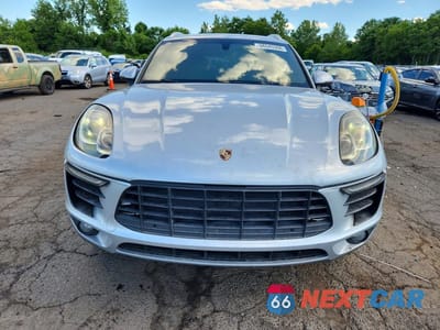 Piąte zdjęcie samochodu w środku: 2015 PORSCHE MACAN S VIN:WP1AB2A51FLB58518 - miniatura