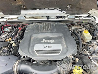 Zdjęcie 7 z 10 samochodu: 2015 JEEP WRANGLER UNLIMITED RUBICON VIN:1C4BJWFG3FL530855 - miniatura
