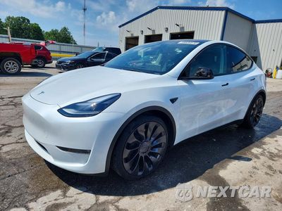 2025 TESLA MODEL Y 7SAYGDEF3SA346275 - główne zdjęcie licytacji z USA - miniatura