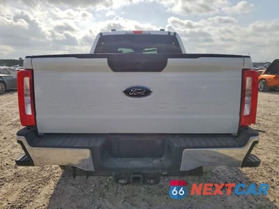 Zdjęcie 6 z 13 samochodu: 2024 FORD F250 SUPER DUTY VIN:1FT7W2BT1REC36298 - miniatura