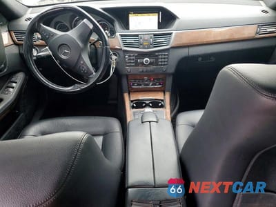 Zdjęcie 8 z 12 samochodu: 2010 MERCEDES-BENZ E 350 VIN:WDDHF5GB2AA212759 - miniatura