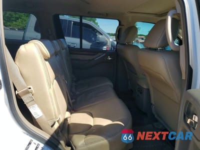 Zdjęcie 11 z 13 samochodu: 2010 NISSAN PATHFINDER S VIN:5N1AR1NB8AC604126 - miniatura
