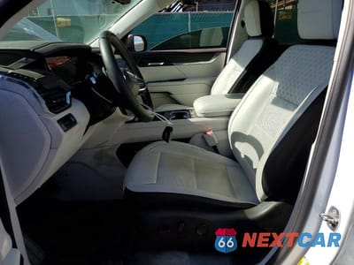 Zdjęcie 7 z 12 samochodu: 2024 GMC ACADIA DENALI VIN:1GKENLKSXRJ182986 - miniatura