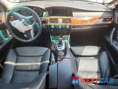 Zdjęcie 8 z 12 samochodu: 2008 BMW 535 I VIN:WBANW13568CZ77166 - miniatura