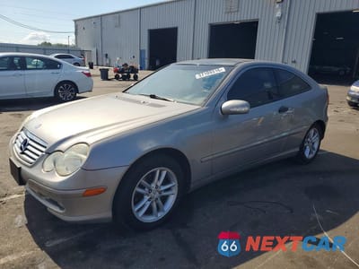 2003 MERCEDES-BENZ C 230K SPORT COUPE WDBRN40J43A413707 - główne zdjęcie licytacji z USA - miniatura