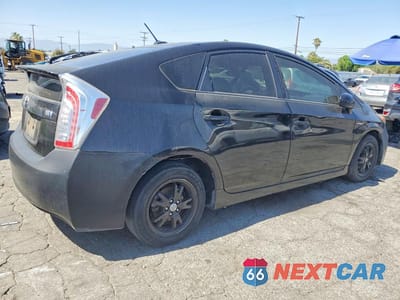 Trzecie zdjęcie samochodu z tyłu: 2012 TOYOTA PRIUS THREE VIN:JTDKN3DU2C1522510 - miniatura