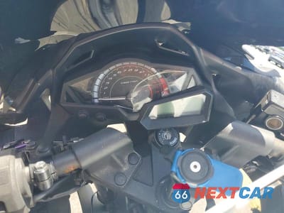 Zdjęcie 7 z 9 samochodu: 2017 KAWASAKI EX300 A VIN:JKAEX8A1XHDA31703 - miniatura