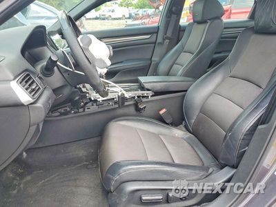 Zdjęcie 7 z 12 samochodu: 2018 HONDA ACCORD SPORT VIN:1HGCV1F37JA250743 - miniatura