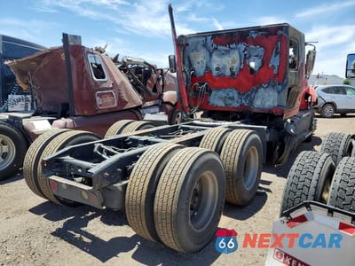 Czwarte zdjęcie samochodu z boku: 2013 INTERNATIONAL PROSTAR TRUCK CAB AND CHASSIS VIN:1HSDJSJR5DJ150264 - miniatura