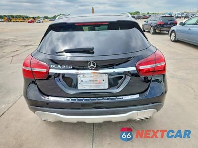 Zdjęcie 6 z 13 samochodu: 2020 MERCEDES-BENZ GLA 250 VIN:WDCTG4EB8LU023169 - miniatura