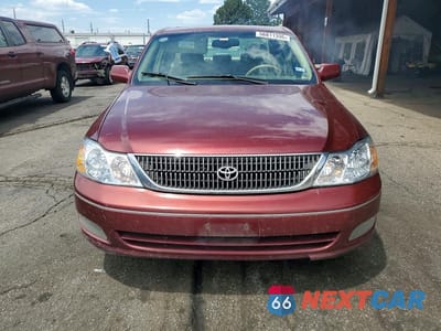 Piąte zdjęcie samochodu w środku: 2000 TOYOTA AVALON XLS VIN:4T1BF28BXYU093215 - miniatura