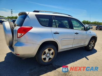Trzecie zdjęcie samochodu z tyłu: 2008 TOYOTA RAV 4 VIN:JTMBD35V685204562 - miniatura