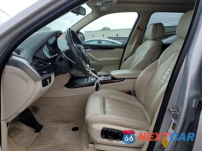 Zdjęcie 7 z 13 samochodu: 2016 BMW X5 XDR40E VIN:5UXKT0C56G0F74816 - miniatura