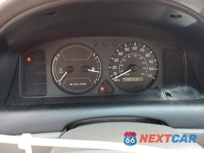 Zdjęcie 9 z 12 samochodu: 1999 TOYOTA COROLLA VE VIN:1NXBR12E1XZ277848 - miniatura