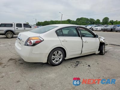 Trzecie zdjęcie samochodu z tyłu: 2011 NISSAN ALTIMA 2.5 VIN:1N4AL2AP2BC164599 - miniatura