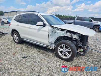 Czwarte zdjęcie samochodu z boku: 2021 BMW X3 XDRIVE30I VIN:5UXTY5C05M9E47893 - miniatura