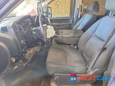 Zdjęcie 7 z 12 samochodu: 2012 CHEVROLET SILVERADO K2500 HEAVY DUTY LT VIN:1GC1KXE88CF177709 - miniatura