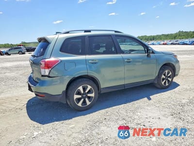 Trzecie zdjęcie samochodu z tyłu: 2017 SUBARU FORESTER 2.5I PREMIUM VIN:JF2SJAEC5HH463667 - miniatura