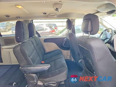 Zdjęcie 11 z 13 samochodu: 2019 DODGE GRAND CARAVAN SE VIN:2C4RDGBGXKR713561 - miniatura
