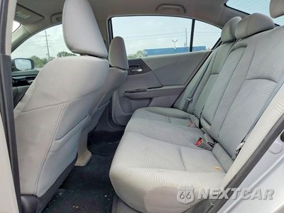 Zdjęcie 10 z 12 samochodu: 2017 HONDA ACCORD LX VIN:1HGCR2F3XHA030162 - miniatura