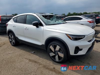 Czwarte zdjęcie samochodu z boku: 2023 VOLVO C40 RECHARGE ULTIMATE VIN:YV4ED3GM8P2054047 - miniatura