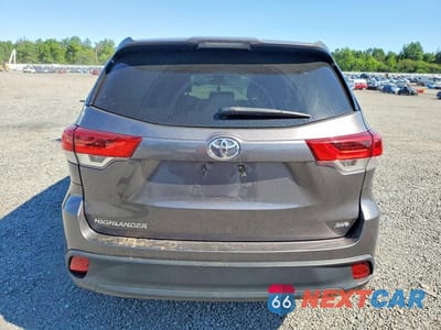 Zdjęcie 6 z 13 samochodu: 2019 TOYOTA HIGHLANDER LE VIN:5TDBZRFH9KS747483 - miniatura