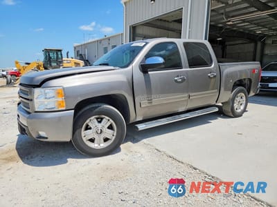 2013 CHEVROLET SILVERADO K1500 LTZ 3GCPKTE71DG235668 - główne zdjęcie licytacji z USA - miniatura