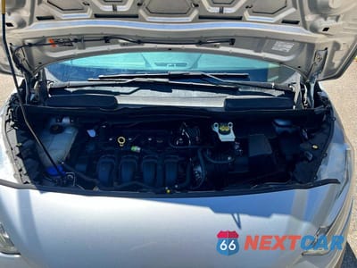 Zdjęcie 7 z 11 samochodu: 2019 FORD TRANSIT CONNECT XL VIN:NM0GS9E26K1415471 - miniatura