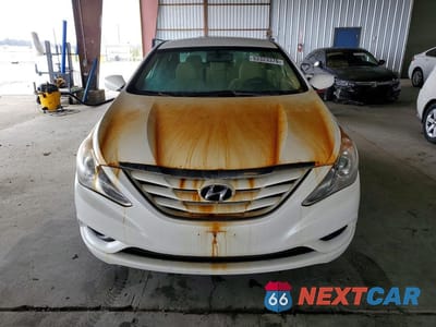 Piąte zdjęcie samochodu w środku: 2013 HYUNDAI SONATA GLS VIN:5NPEB4AC7DH701787 - miniatura