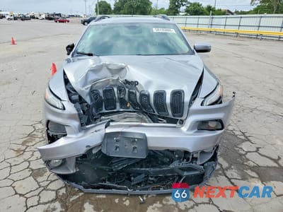 Piąte zdjęcie samochodu w środku: 2017 JEEP CHEROKEE LIMITED VIN:1C4PJLDB2HW642981 - miniatura