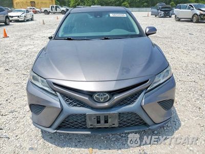 Piąte zdjęcie samochodu w środku: 2019 TOYOTA CAMRY SE VIN:4T1B11HK5KU842440 - miniatura