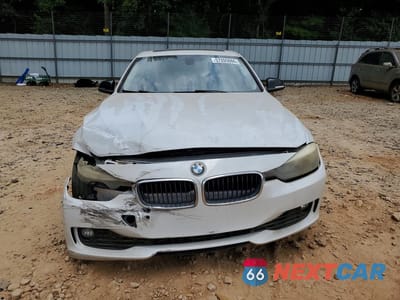 Piąte zdjęcie samochodu w środku: 2013 BMW 328 I VIN:WBA3A5C58DF600148 - miniatura
