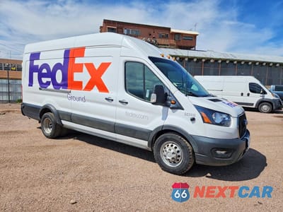 Czwarte zdjęcie samochodu z boku: 2022 FORD TRANSIT T- - DELIVERY VAN VIN:1FTRU8UG1NKA66747 - miniatura