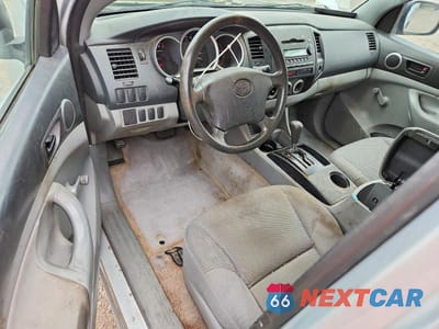 Zdjęcie 8 z 12 samochodu: 2006 TOYOTA TACOMA ACCESS CAB VIN:5TETX22N76Z290579 - miniatura