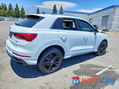 Trzecie zdjęcie samochodu z tyłu: 2021 AUDI Q3 PREMIUM S LINE 45 VIN:WA1DECF38M1010758 - miniatura