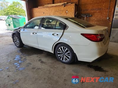 Drugie zdjęcie samochodu z przodu: 2018 SUBARU LEGACY 2.5I VIN:4S3BNAB65J3003784 - miniatura