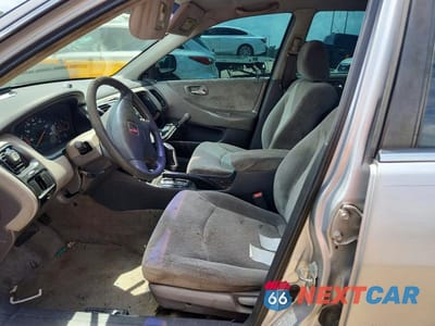 Zdjęcie 7 z 12 samochodu: 2002 HONDA ACCORD VALUE VIN:1HGCF86602A055682 - miniatura