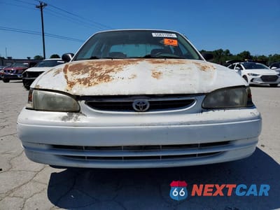 Piąte zdjęcie samochodu w środku: 1998 TOYOTA COROLLA VE VIN:1NXBR12E8WZ010107 - miniatura