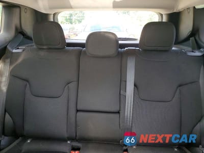 Zdjęcie 10 z 14 samochodu: 2019 JEEP RENEGADE LATITUDE VIN:ZACNJBBB2KPK28220 - miniatura