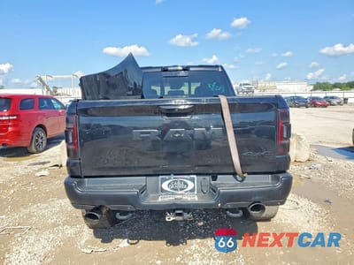 Zdjęcie 6 z 12 samochodu: 2022 RAM 1500 TRX VIN:1C6SRFU9XNN403642 - miniatura