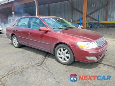 Czwarte zdjęcie samochodu z boku: 2000 TOYOTA AVALON XLS VIN:4T1BF28BXYU093215 - miniatura