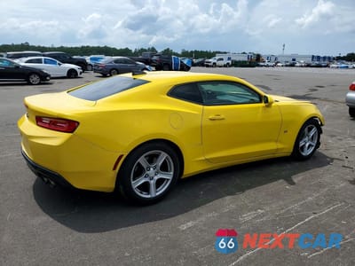 Trzecie zdjęcie samochodu z tyłu: 2017 CHEVROLET CAMARO LT VIN:1G1FB1RS1H0179135 - miniatura